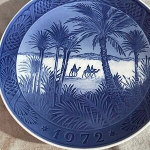 Vintage never used mint In the desert 1972, Royal Copenhagen Plate